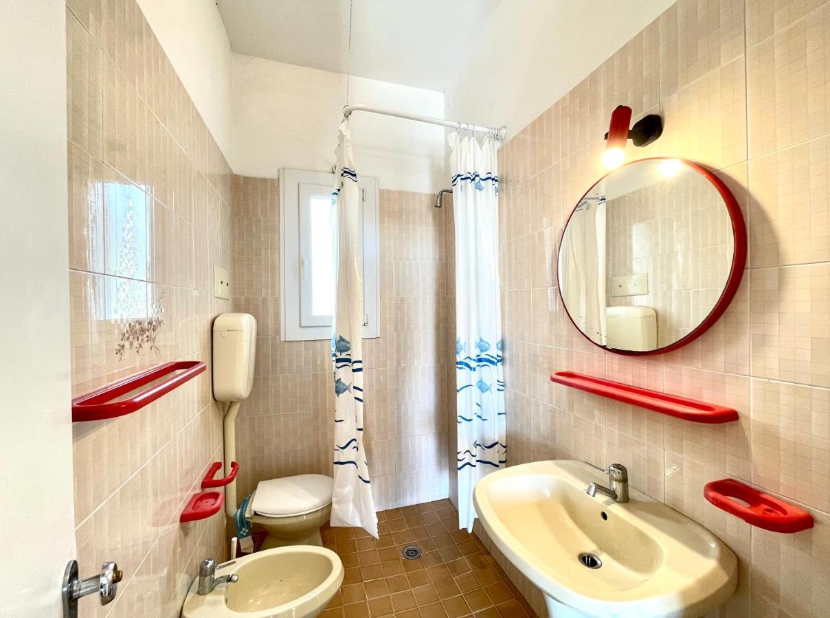 Villa Fronte Mare-Carraro Immobiliare Jesolo - Family Apartments Extérieur photo