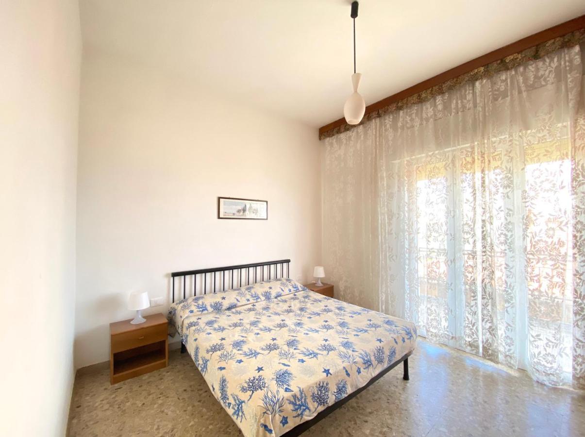 Villa Fronte Mare-Carraro Immobiliare Jesolo - Family Apartments Extérieur photo